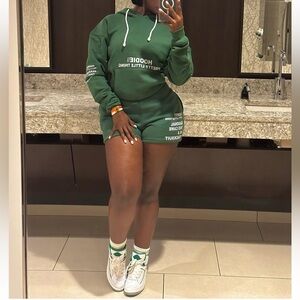 PrettyLittleThing Green Logo Hoodie and Shorts Set